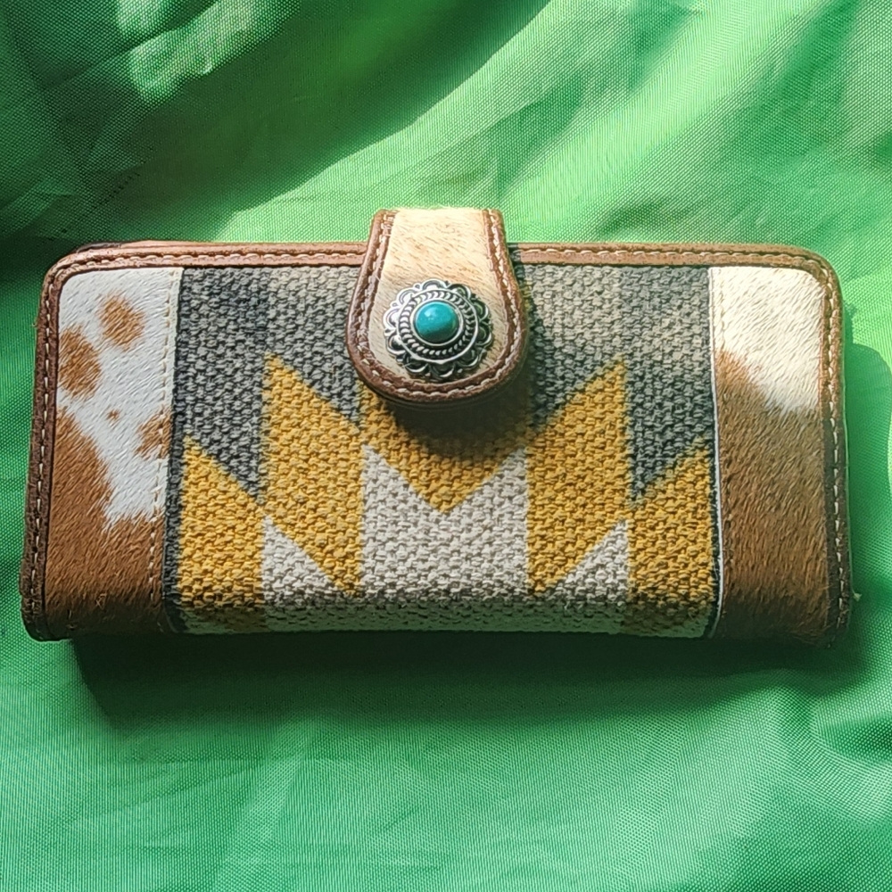 Myra bag bifold boho/western wallet